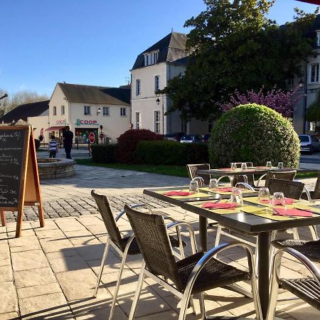 Le Lion D'Or Hotell Selles-sur-Cher Exteriör bild
