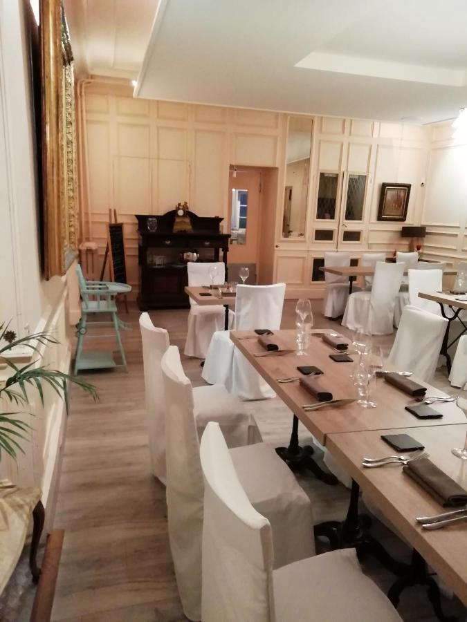 Le Lion D'Or Hotell Selles-sur-Cher Exteriör bild